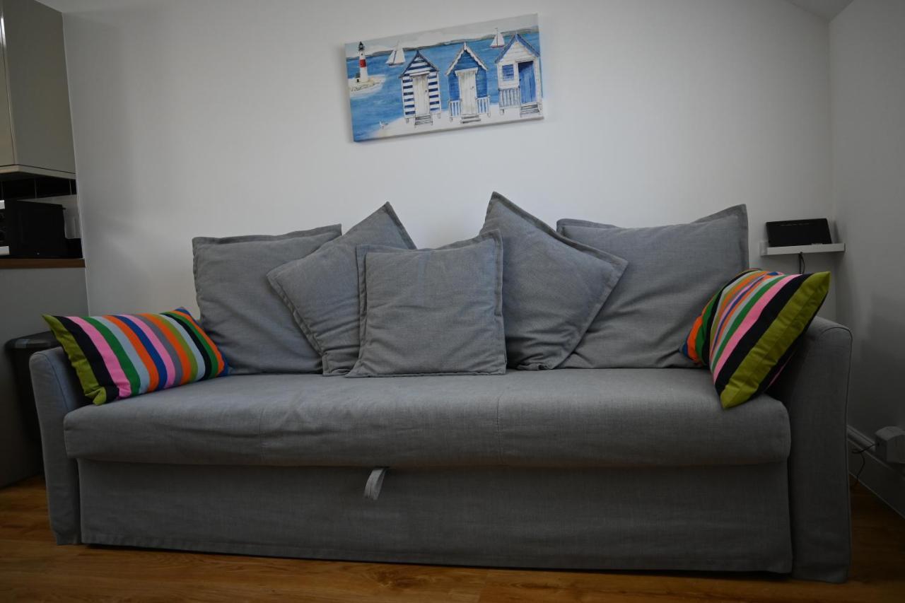Apartment No. 8, 1 Bed, Sleeps 4 Exmouth Bagian luar foto